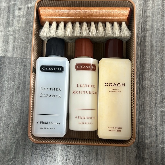 COACH Leather Cleaning and Care set - Picture 2 of 8
